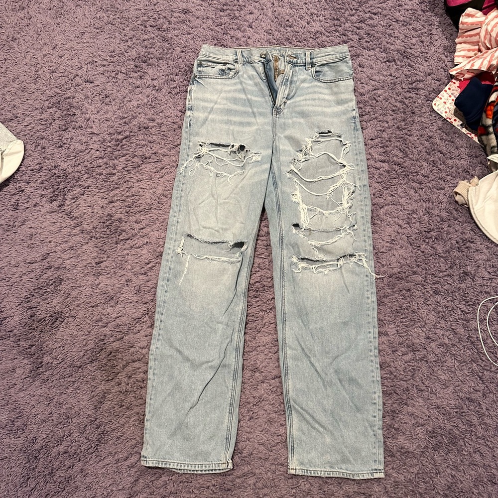 American Eagle Outfitters Light Blue Distressed Straight Leg Jeans